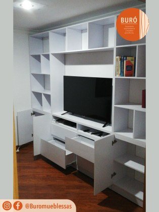 MUeble tv con biblioteca 0.5.jpg